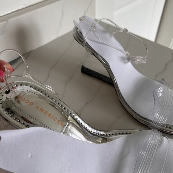 Good American GA080V Ankle Strap Wedge Sandal In Silver Size 9 - Picture 7 of 11